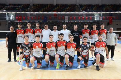 Genç Erkekler Voleybol takımı yarı finale çıktı