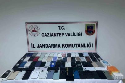 3 milyon TL değerinde kaçak telefon ele geçirildi