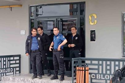 Asansör boşluğuna düşen vatandaş hayatını kaybetti