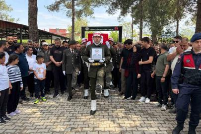 Kanserden vefat eden astsubay için cenaze töreni düzenlendi
