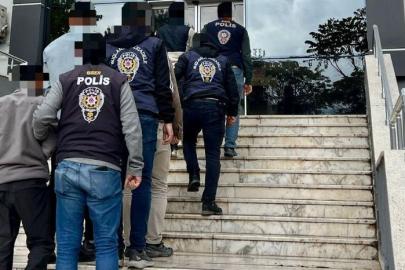 Şanlıurfa'da internet dolandırıcılarına operasyon