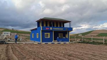 Fenerbahçe taraftarı, hayalini kurduğu evi yaptı