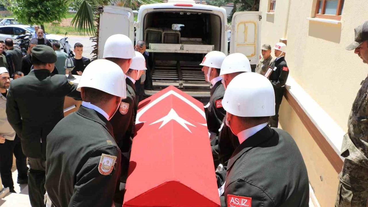 Kıbrıs gazisi İbrahim Halil Tüfekçiyaşar son yolculuğuna uğurlandı
