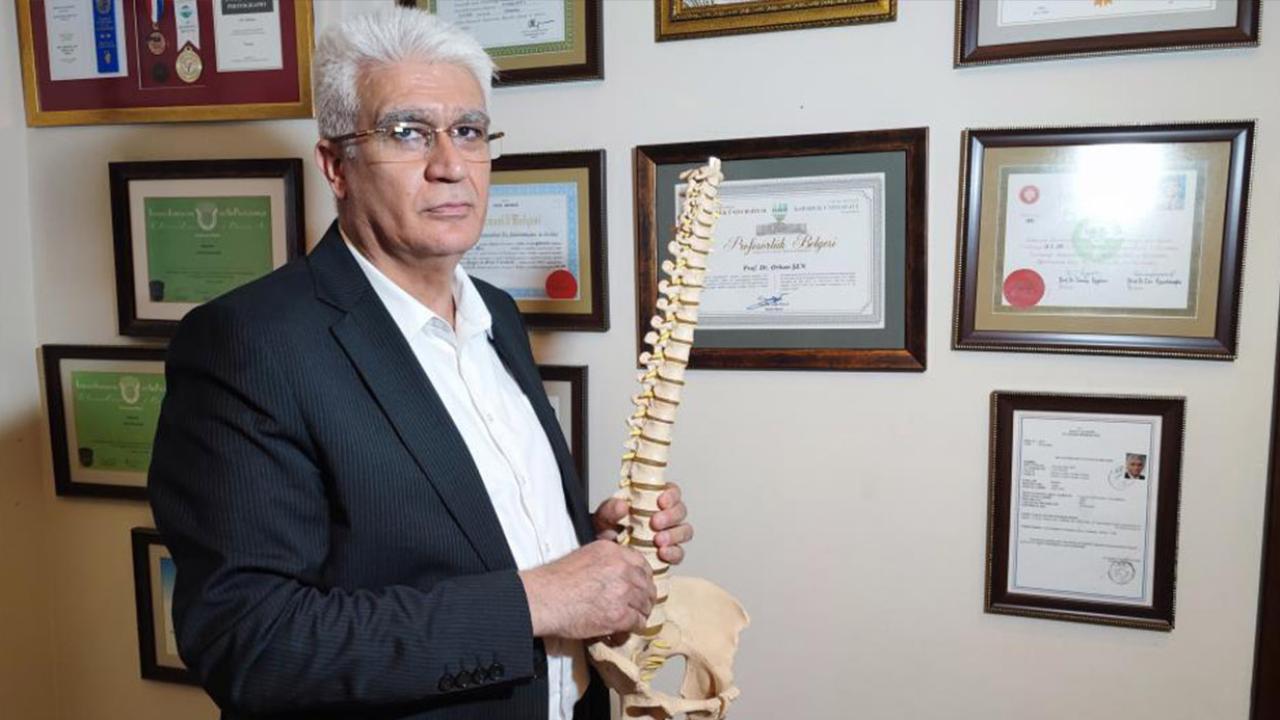 Başının üzerine suya atlayanlar dikkat: Bir anlık hata ömür boyu felce neden olabilir
