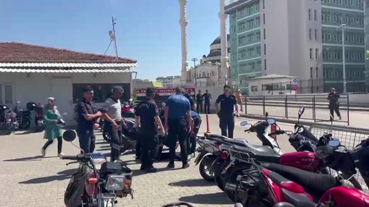 Cezaevi önünde silahlı saldırı: 2 yaralı