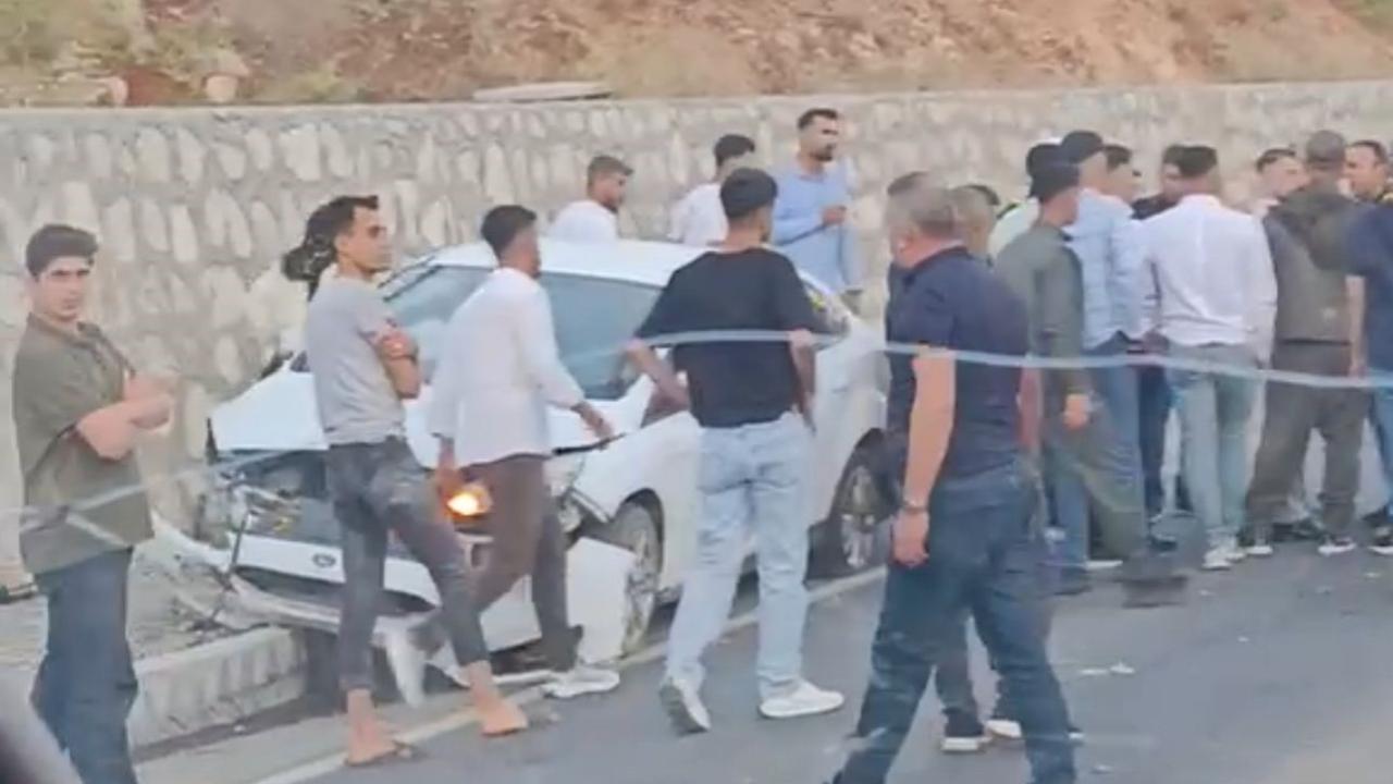 Düğün konvoyunda korkutan kaza: 2 yaralı