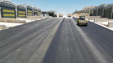 Esnafa ulaşan yollar şimdi daha güvenli ve daha konforlu