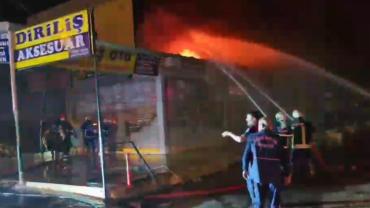Evren Sanayi Sitesi’nde korkutan yangın (VİDEO)