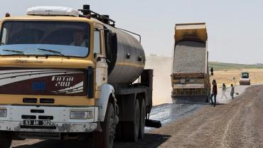 Eyyübiye kırsalında yol kalitesi artıyor