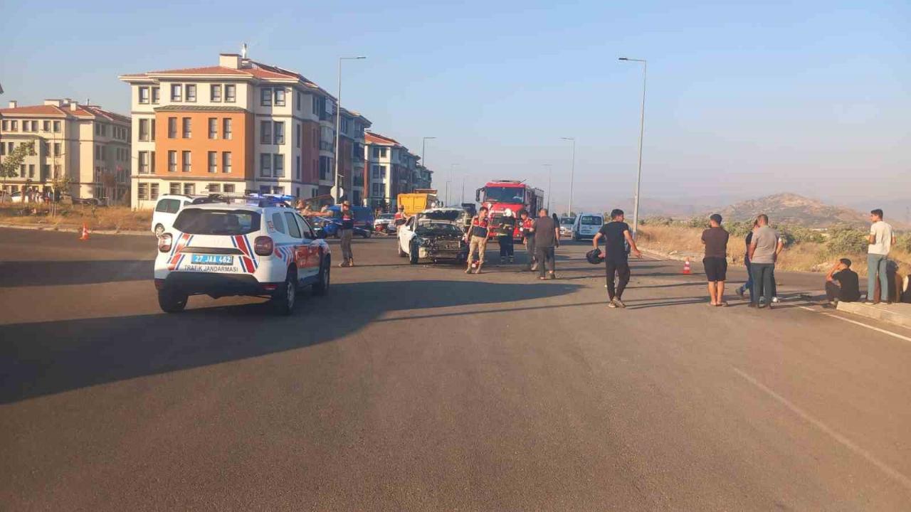 Feci kaza: 2’si ağır 6 yaralı