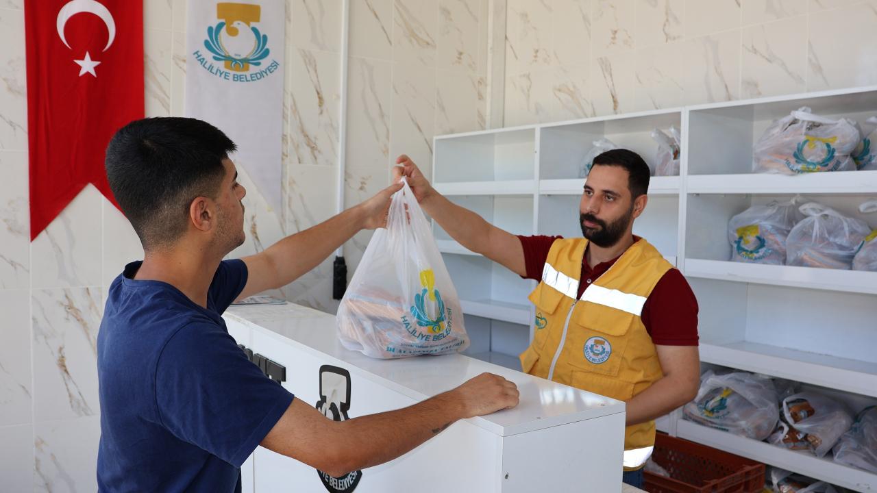 Haliliye’de glutensiz ekmek fırını binlerce vatandaşın ihtiyacına yanıt veriyor