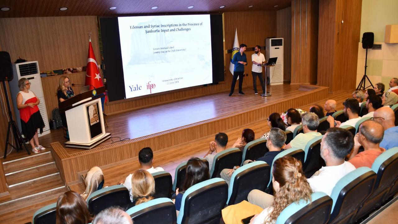 HRÜ'de “Şanlıurfa’daki Süryanice Yazıtlar” ele a