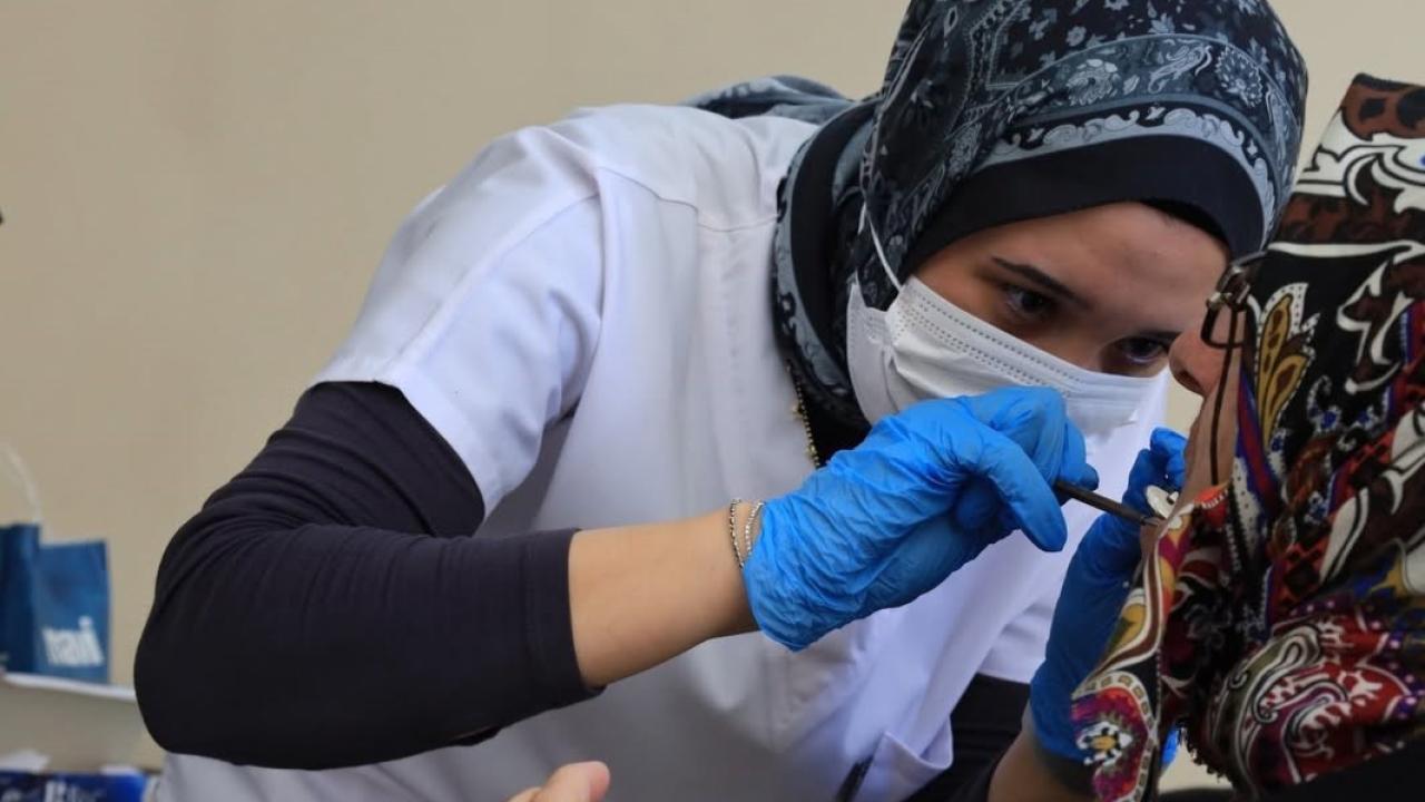 Huzurevi sakinlerine ağız ve diş sağlığı taraması yapıldı