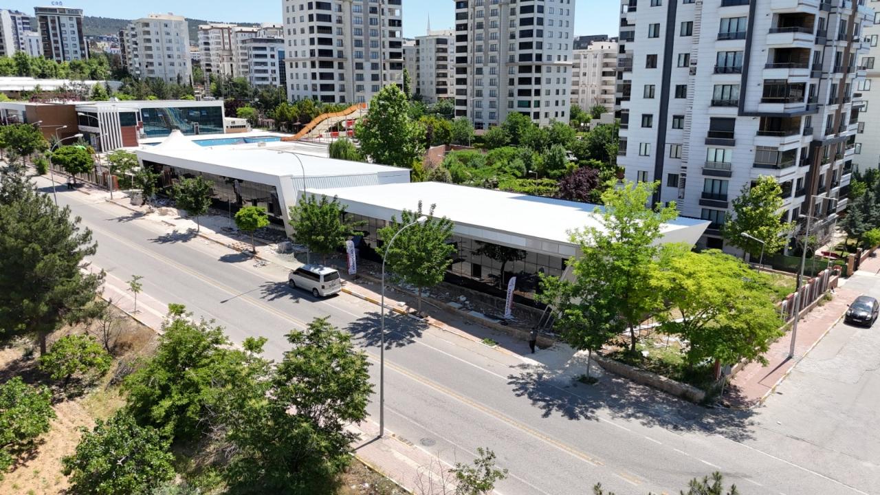 Karaköprü modern spor salonlarına kavuşuyor