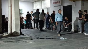 Otomobilin camından sarkan 19 yaşındaki genç hayatını kaybetti