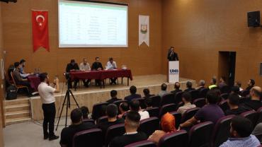 Şanlıurfa Büyükşehir Belediyesi'nde 12 işçi için kura çekimi yapıldı