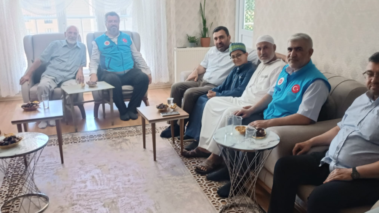 Şanlıurfa İl Müftülüğü’nden hacılara anlamlı ziyaret