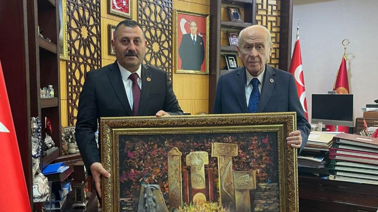 Şanlıurfa MHP İl Başkanı, Bahçeli'yi ziyaret etti