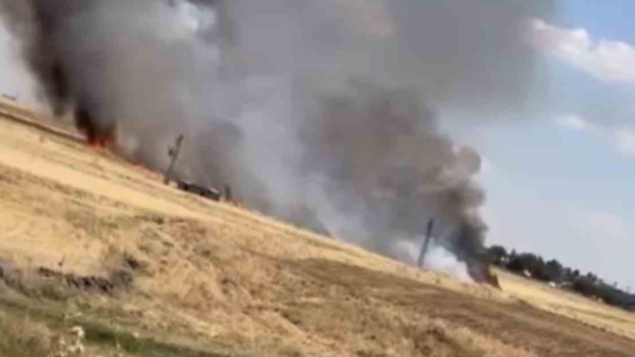Siverek’te arazi yangını: 1’i ağır 3 yaralı