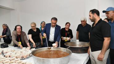 Vali Şıldak, 'Aşure Günü' programa katılım sağladı
