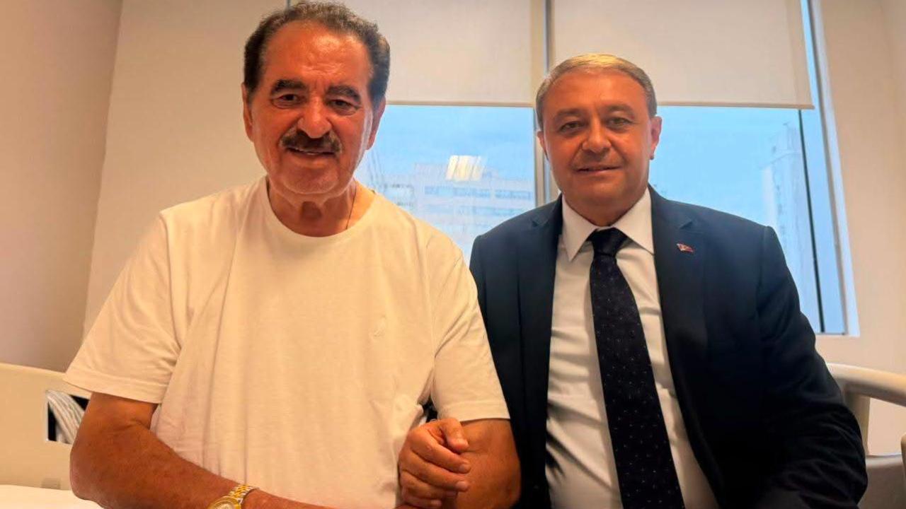Vali Şıldak'tan Tatlıses'e hastanede ziyaret