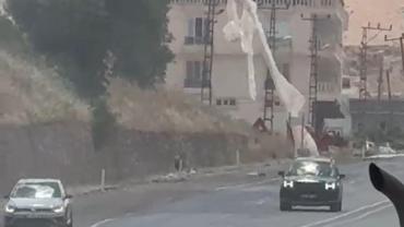 Elektrik direğinde çıkan yangın paniğe neden oldu