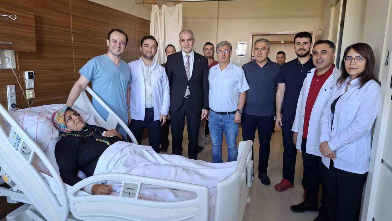 Endoskopik hipofiz ameliyatı multidisipliner gerçekleştirildi