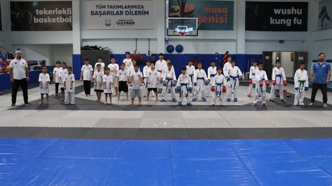 Geleceğin sporcuları Büyükşehir’le yetişiyor