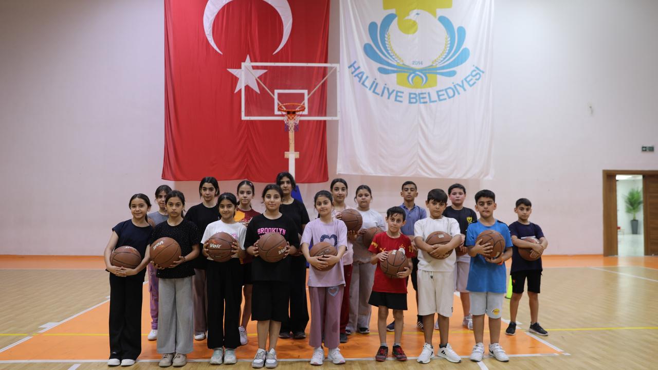 Haliliye Belediyesi geleceğin basketbolcularını yetiştiriyor