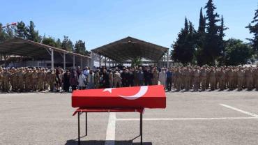 Kalp krizi sonucu hayatını kaybeden uzman çavuş için tören düzenlendi