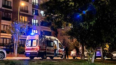 Karaköprü'de elektrik direği dehşeti: 2 yaralı