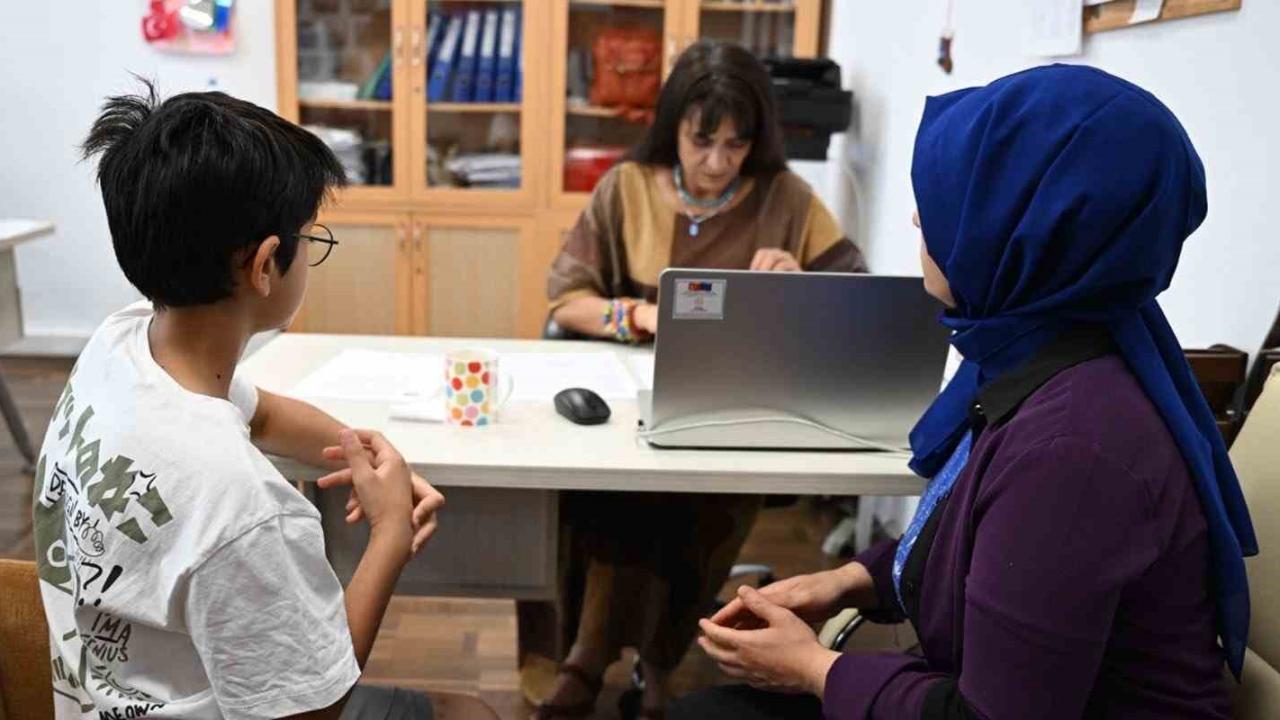 MEB'den LGS ve YKS adaylarına "Tercih Danışmanlığı" hizmeti