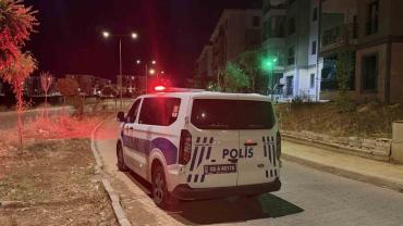 Kavga eden iki gruba polis ekipleri müdahale etti