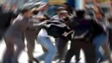 Şanlıurfa Adalet Sarayı önünde taşlı ve sopalı kavga