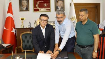 Siverek'te işçi maaşlarına 2 yıl boyunca zam güvencesi