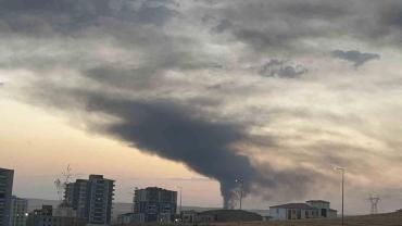 Ulusal market zincirinin ana dağıtım deposunda büyük yangın