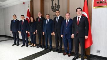 Urfa'ya atanan yeni vali yardımcıları ve kaymakamlar göreve başladı