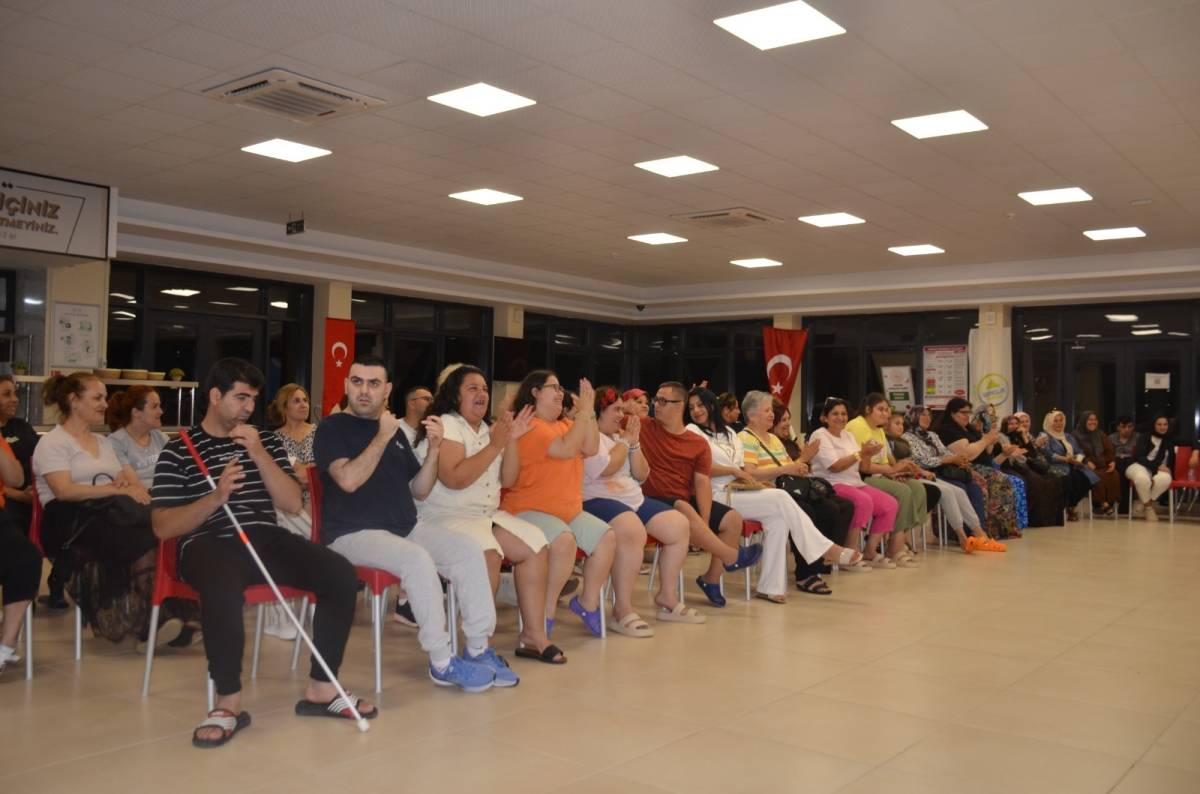 Şanlı Görme Engelliler Mersin kampında moral depoladı