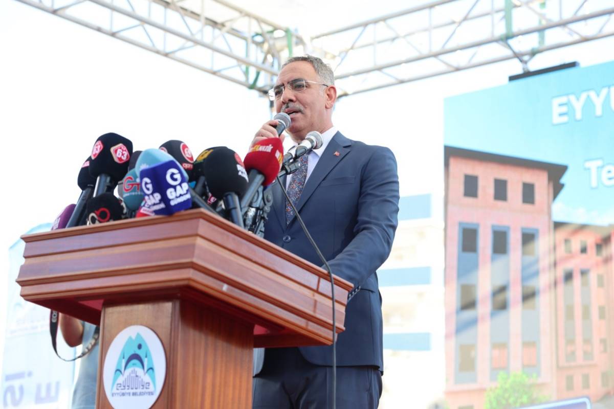 Eyyübiye Belediye Hizmet Binasının Temeli Atıldı