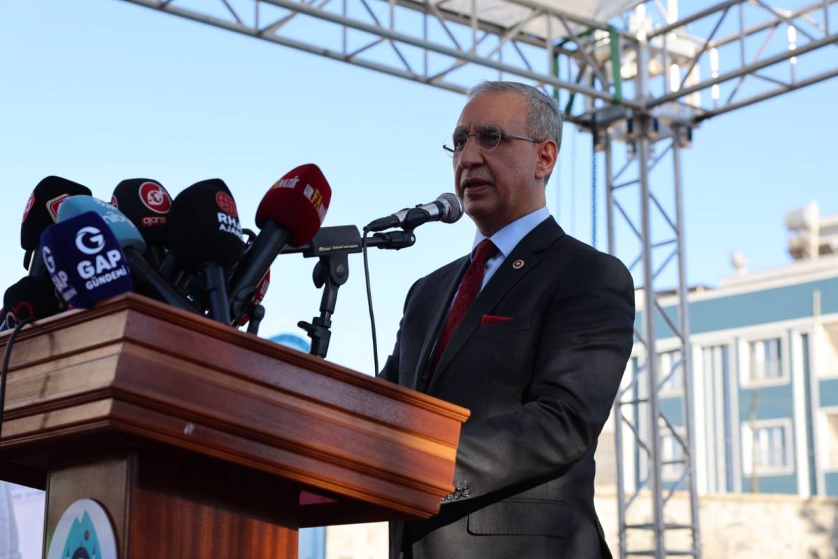 Eyyübiye Belediye Hizmet Binasının Temeli Atıldı
