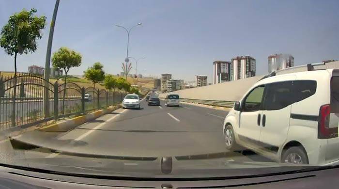 Şanlıurfa'da ‘ters yön’ terörü: Ekipler, ceza yağdırdı