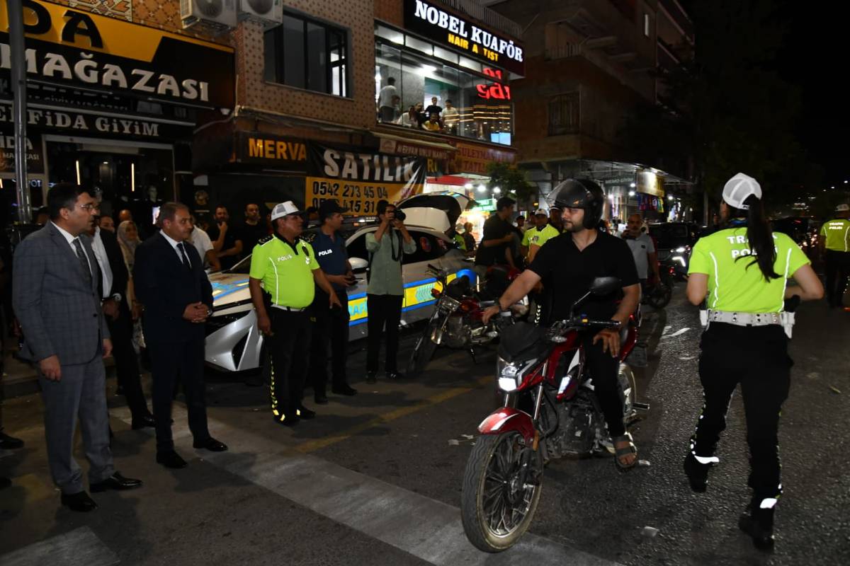 Vali Şıldak, sahaya indi: 14 farklı noktada eş zamanlı denetim (VİDEO)