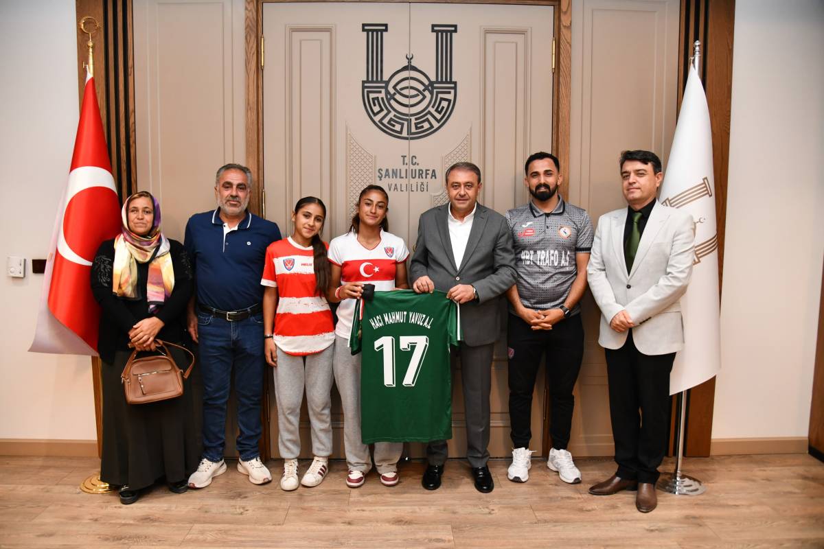 Vali Şıldak, Avrupa'nın Gol Kraliçesini ağırladı